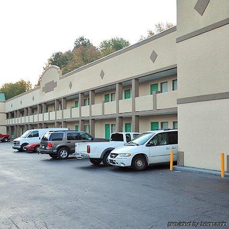 Continental Inn - Charlotte Exteriér fotografie